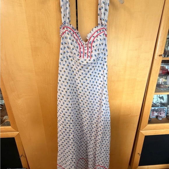 Free People Dresses & Skirts - Free People Floral Maxi Dress